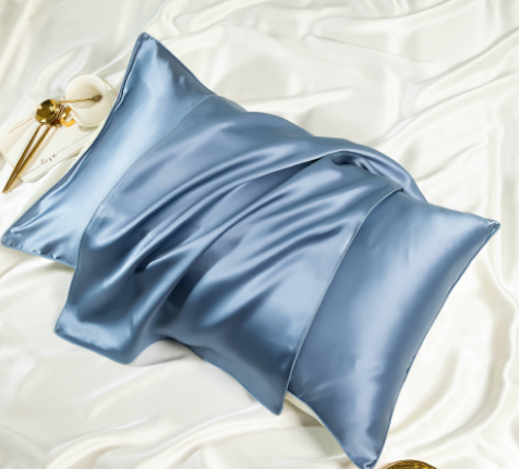 Satin Pillowcase – Overnight Frizz & Breakage Protection