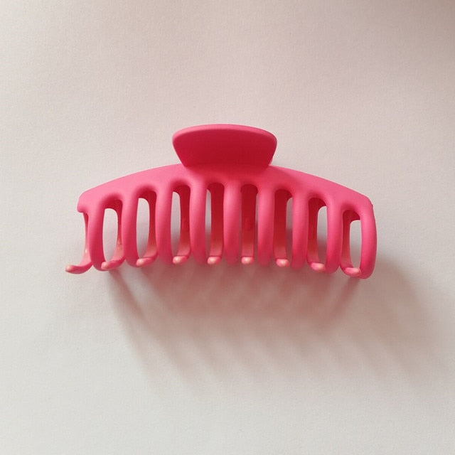 Jumbo Acrylic Claw Clip – Wide-Tooth Hold for Thick Curly Hair