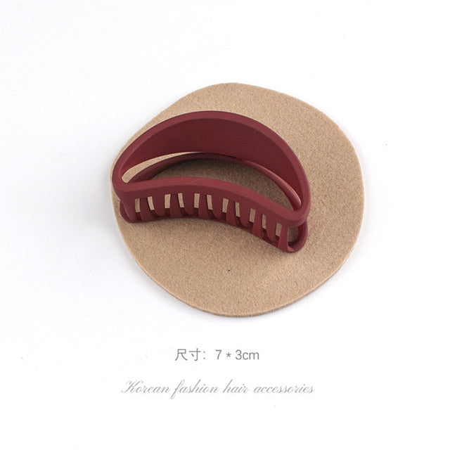 Frosted Hair Claw Clip – Everyday Hold for Curls & Coils